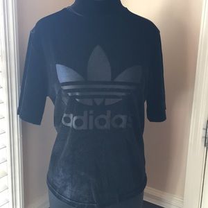 Adidas shirt sleeve top